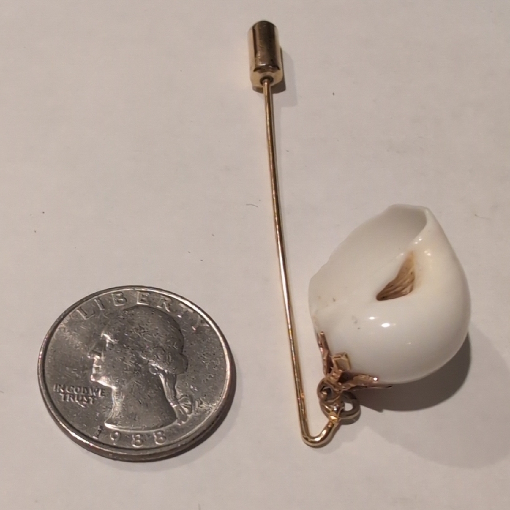 Elegant Gold and White Seashell Women's Jewelry Stick Pin - Picture 2 of 4
